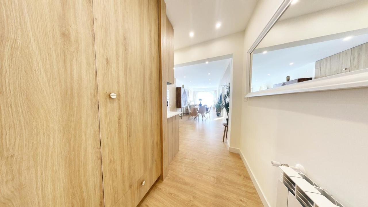 Miramar Luxurious Flat, 3 Double Rooms, Free Parking, Terrace, Completely New 圣塞瓦斯蒂安 外观 照片